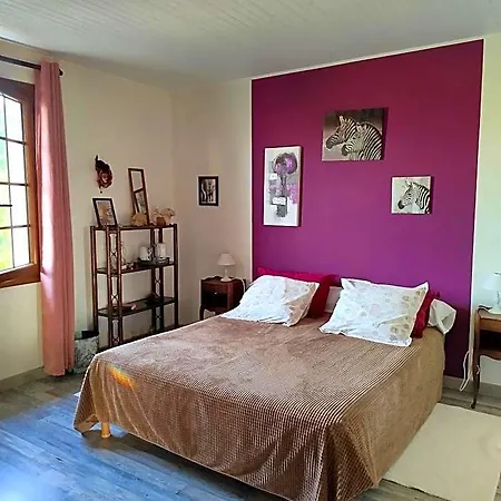 Le Logis De L'etore Bed & Breakfast Saint-Jean-dʼAngély
